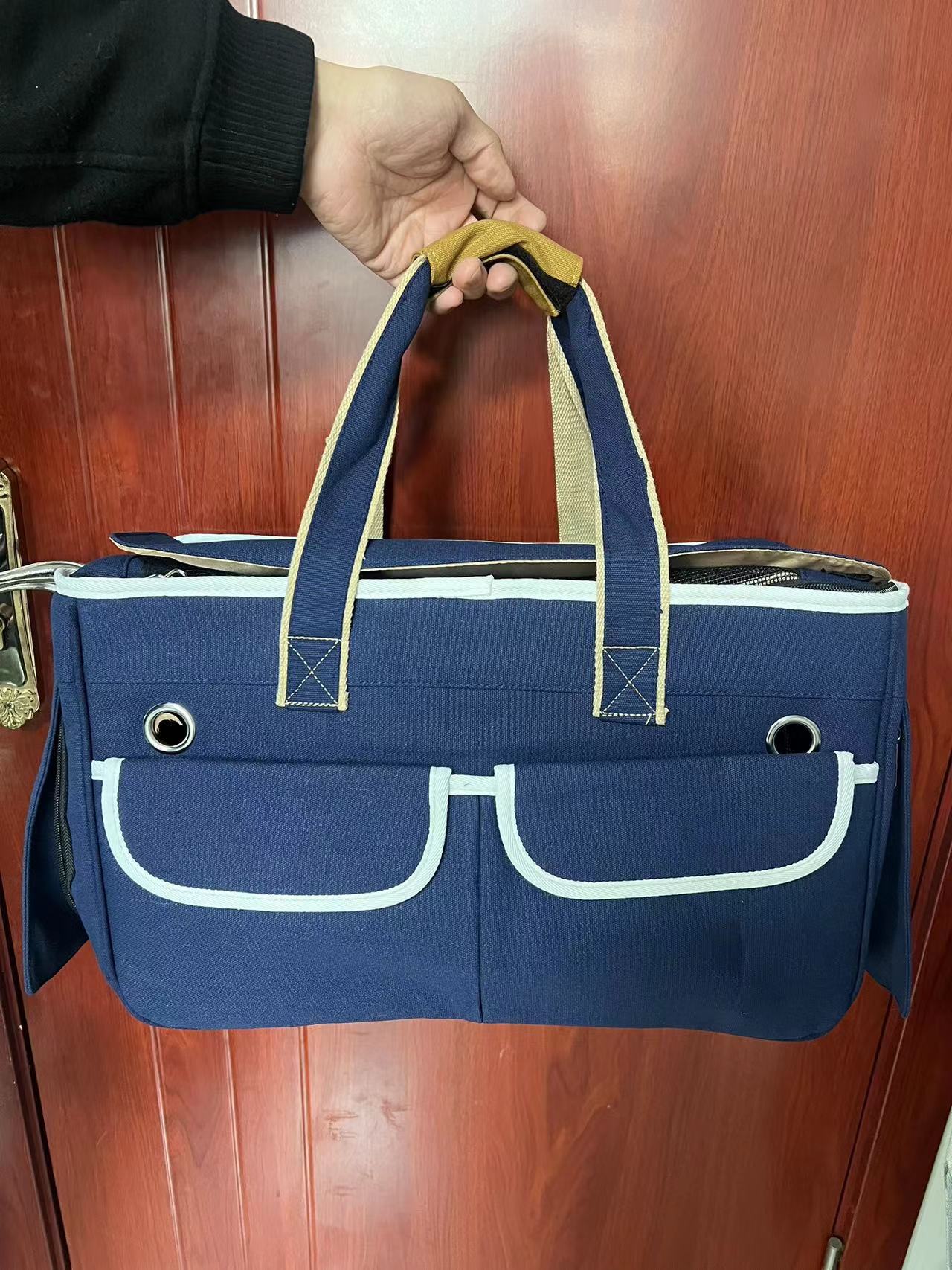 Foldable Cat Backpack Cat Outing Crossbody Portable Cat Bag Large Capacity Breathable Handheld PetCat Backpack blue